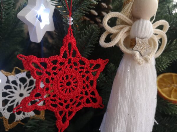 Christmas Snowflakes Red 1 on Christmas tree white the Angel
